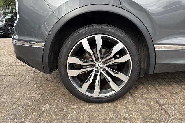 Used Volkswagen Tiguan 2017 for sale - 76536464: Photo 5