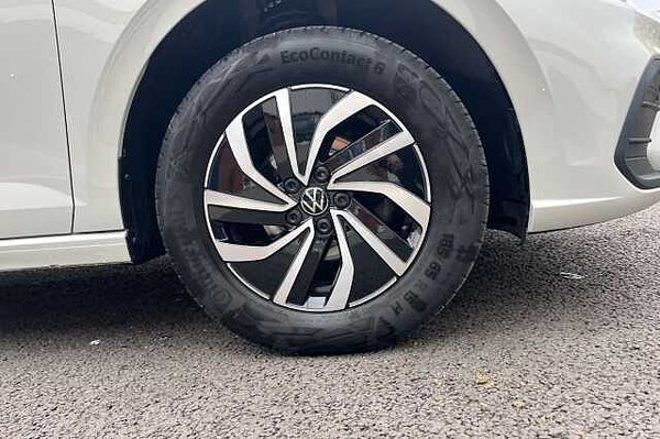 Used Volkswagen Polo 2023 for sale - 76026273: Photo 5