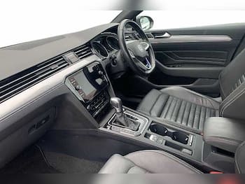 Used Volkswagen Passat 2021 for sale - 79518959: Photo