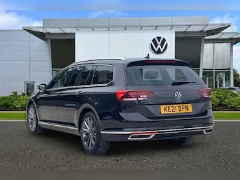 Used Volkswagen Passat 2021 for sale - 79518959: Photo