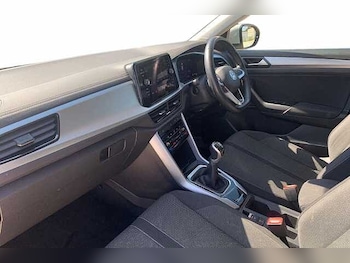 Used Volkswagen T-Roc 2023 for sale - 78496240: Photo