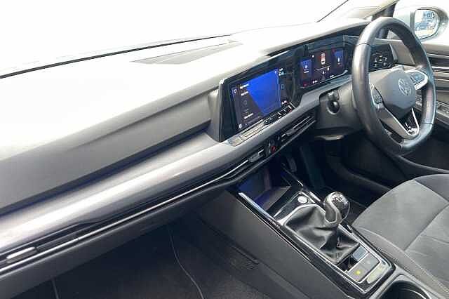 Used Volkswagen Golf 2023 for sale - 77656104: Photo 2