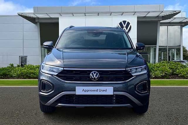 Used Volkswagen T-Roc 2025 for sale - 76211468: Photo 7
