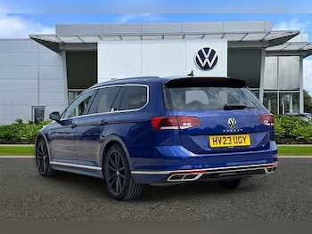Used Volkswagen Passat 2023 for sale - 78852339: Photo
