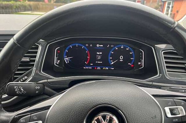 Used Volkswagen T-Roc 2018 for sale - 76211472: Photo 18