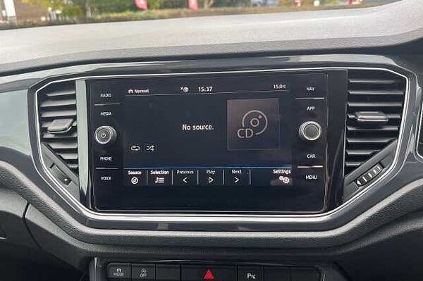 Used Volkswagen T-Roc 2018 for sale - 76211472: Photo 25