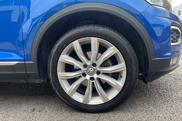 Used Volkswagen T-Roc 2018 for sale - 76211472: Photo 5