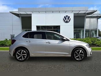 Used Volkswagen Polo 2024 for sale - 77735507: Photo