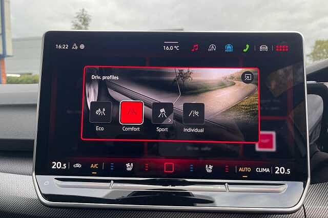 Used Volkswagen Golf 2025 for sale - 76436608: Photo 24