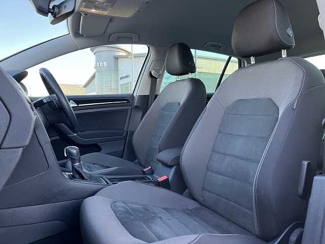 Used Volkswagen Golf 2018 for sale - 77555429: Photo 14