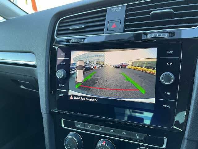 Used Volkswagen Golf 2018 for sale - 77555429: Photo 19