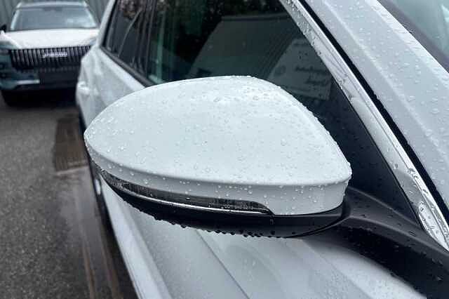 Used Volkswagen T-Roc 2022 for sale - 76357489: Photo 23