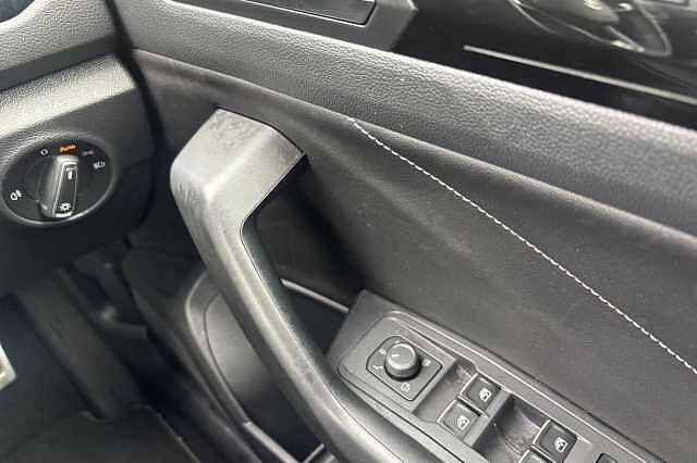 Used Volkswagen T-Roc 2022 for sale - 76357489: Photo 32