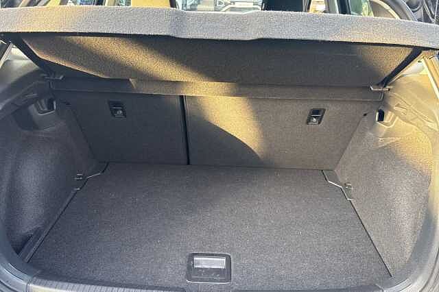 Used Volkswagen Polo 2022 for sale - 77584332: Photo 11