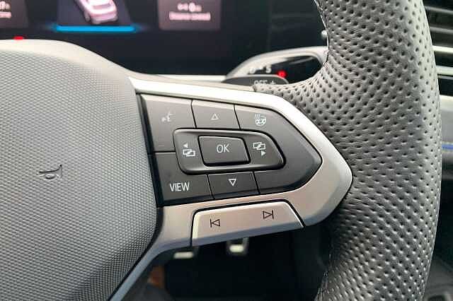 Used Volkswagen Passat 2025 for sale - 78091251: Photo 16