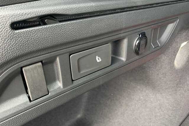 Used Volkswagen Passat 2025 for sale - 78091251: Photo 30