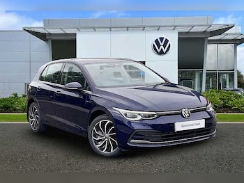 Volkswagen - Golf