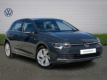 Used Volkswagen Golf 2022 for sale - 77990461: Photo