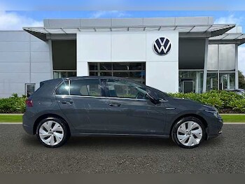 Used Volkswagen Golf 2022 for sale - 77990461: Photo