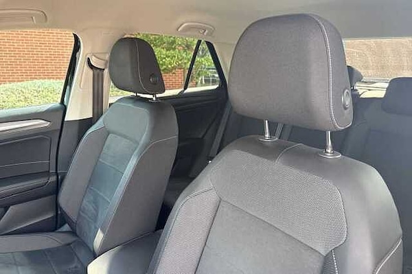 Used Volkswagen T-Roc 2022 for sale - 76211467: Photo 30