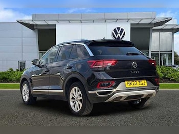 Used Volkswagen T-Roc 2022 for sale - 76211467: Photo 3