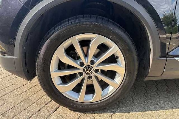 Used Volkswagen T-Roc 2022 for sale - 76211467: Photo 5