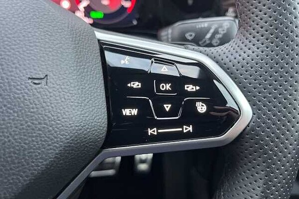 Used Volkswagen Golf 2022 for sale - 76101507: Photo 17