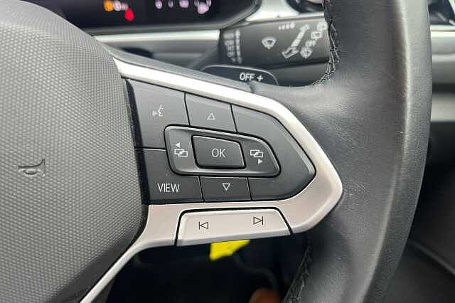 Used Volkswagen T-Roc 2023 for sale - 76040458: Photo 17