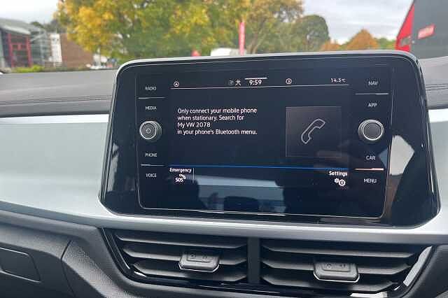 Used Volkswagen T-Roc 2023 for sale - 76040458: Photo 25