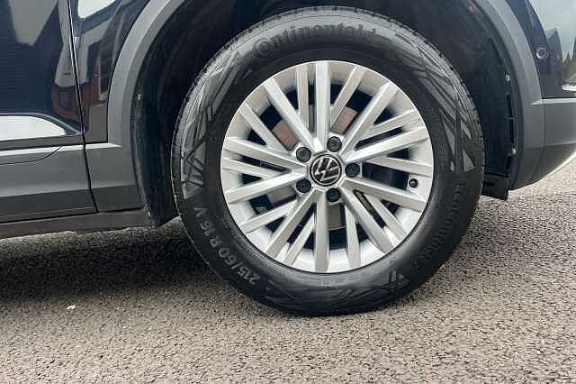 Used Volkswagen T-Roc 2023 for sale - 76040458: Photo 5