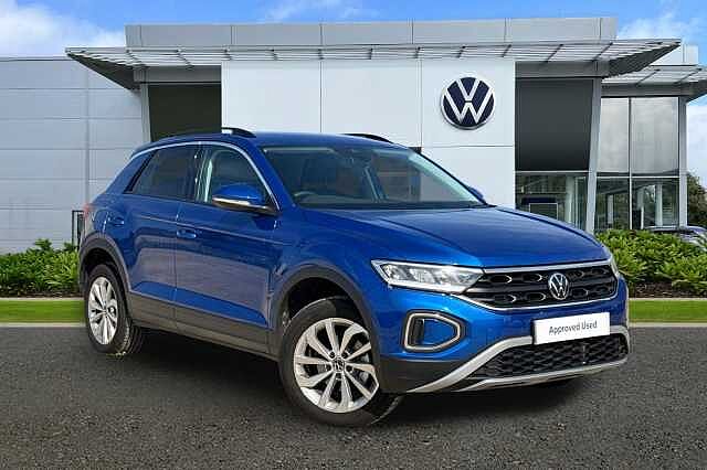 Used Volkswagen T-Roc 2024 for sale - 76157397: Photo 1