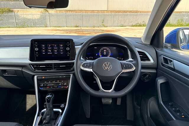 Used Volkswagen T-Roc 2024 for sale - 76157397: Photo 14