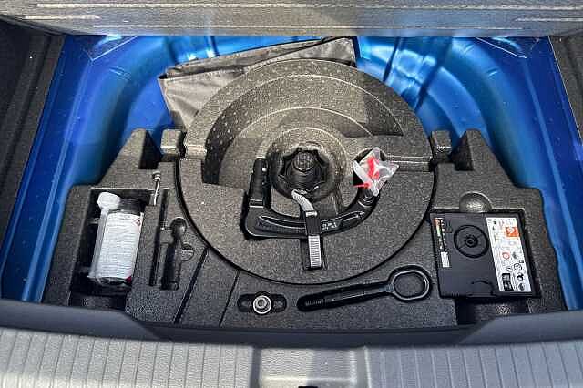 Used Volkswagen T-Roc 2024 for sale - 76157397: Photo 33