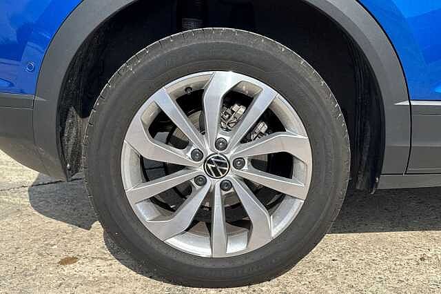Used Volkswagen T-Roc 2024 for sale - 76157397: Photo 5