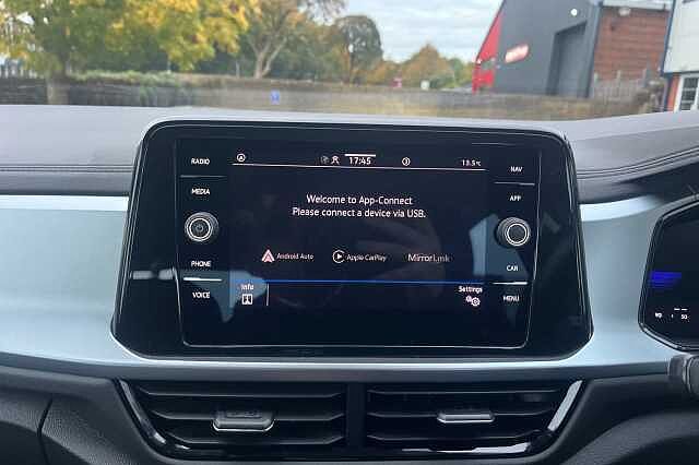 Used Volkswagen T-Roc 2022 for sale - 77409299: Photo 28