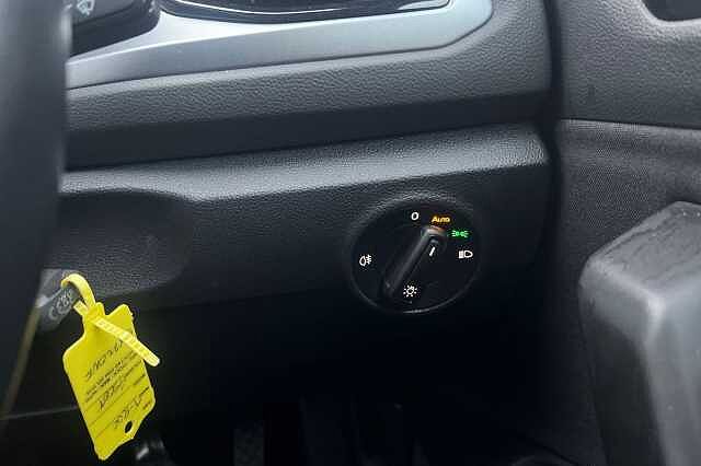 Used Volkswagen T-Roc 2022 for sale - 77409299: Photo 33