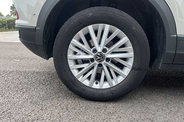 Used Volkswagen T-Roc 2022 for sale - 77409299: Photo 5