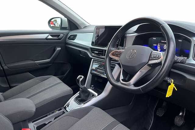 Used Volkswagen T-Roc 2022 for sale - 77409299: Photo 6