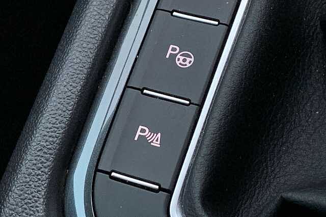 Used Volkswagen Tiguan 2020 for sale - 76643172: Photo 32