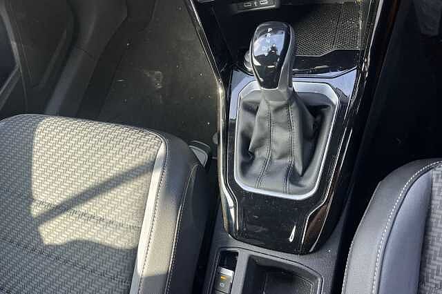Used Volkswagen T-Roc 2023 for sale - 76157396: Photo 19