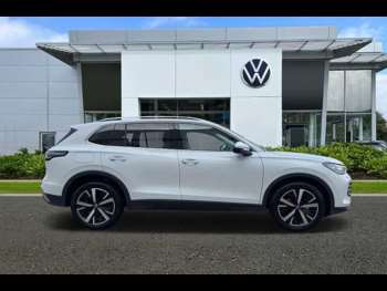 Used Volkswagen Tiguan 2024 for sale - 74127139: Photo