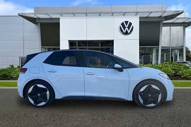 Used Volkswagen ID.3 2025 for sale - 78069784: Photo 4