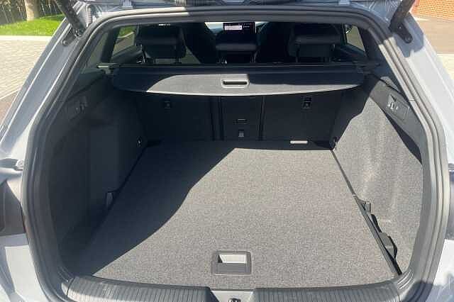 Used Volkswagen Golf 2025 for sale - 77083380: Photo 11