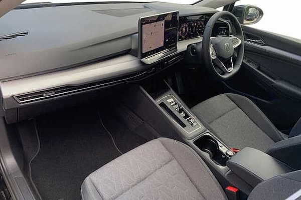 Used Volkswagen Golf 2025 for sale - 76245854: Photo 2