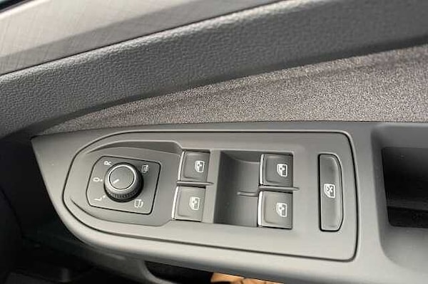 Used Volkswagen Golf 2025 for sale - 76245854: Photo 30