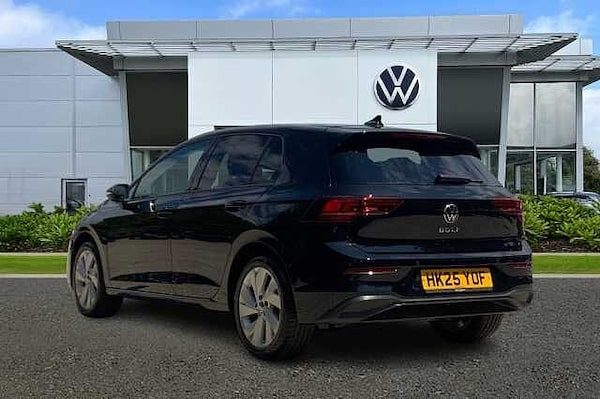 Used Volkswagen Golf 2025 for sale - 76245854: Photo 3