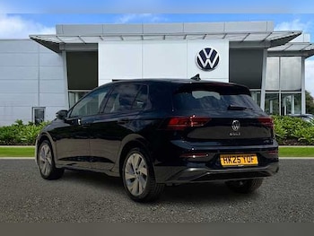 Used Volkswagen Golf 2025 for sale - 76245854: Photo 3