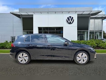 Used Volkswagen Golf 2025 for sale - 76245854: Photo 4