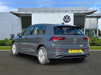 Used Volkswagen Golf 2023 for sale - 76006066: Photo 3