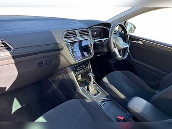 Used Volkswagen Tiguan 2022 for sale - 79156324: Photo